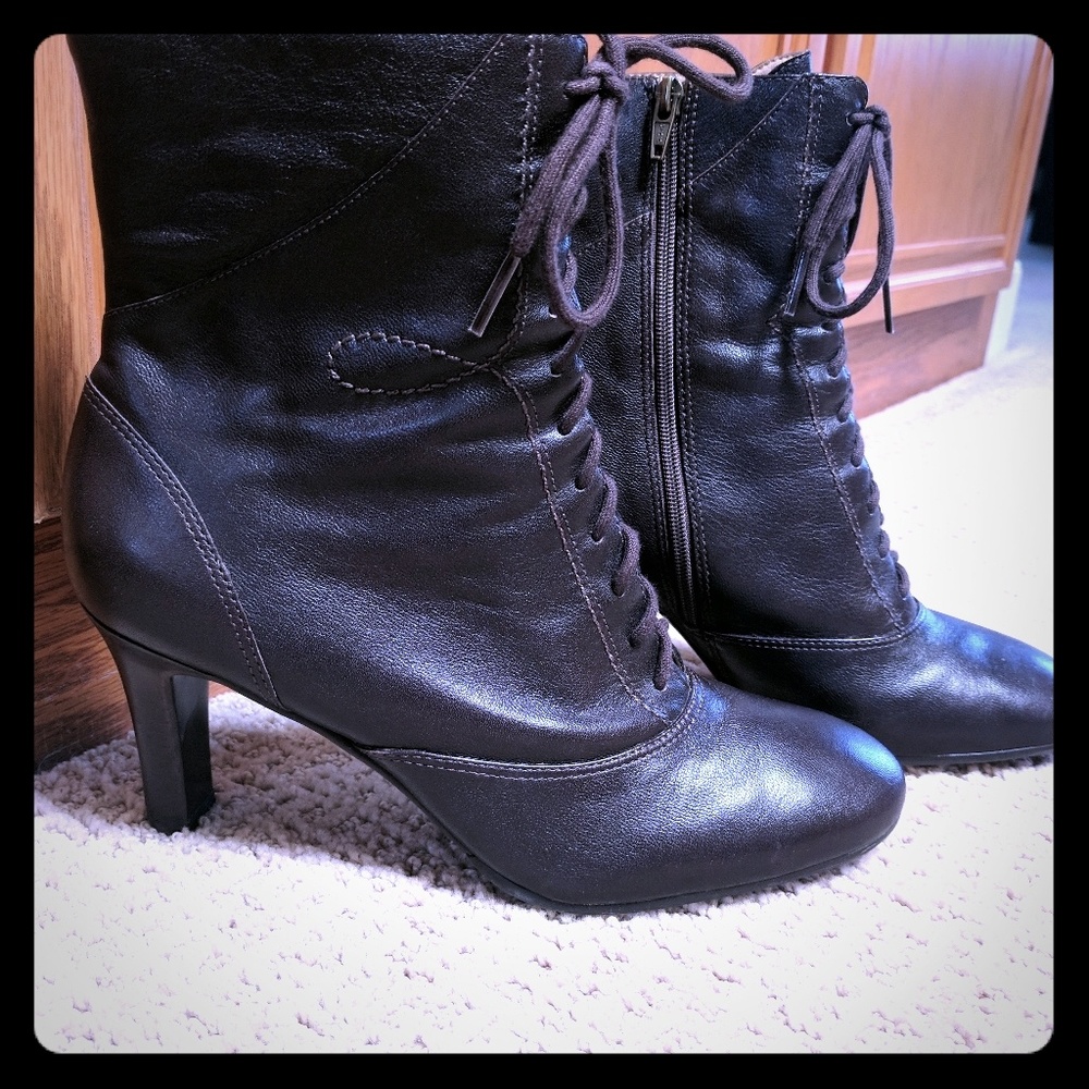 Ann Taylor Loft Boots
